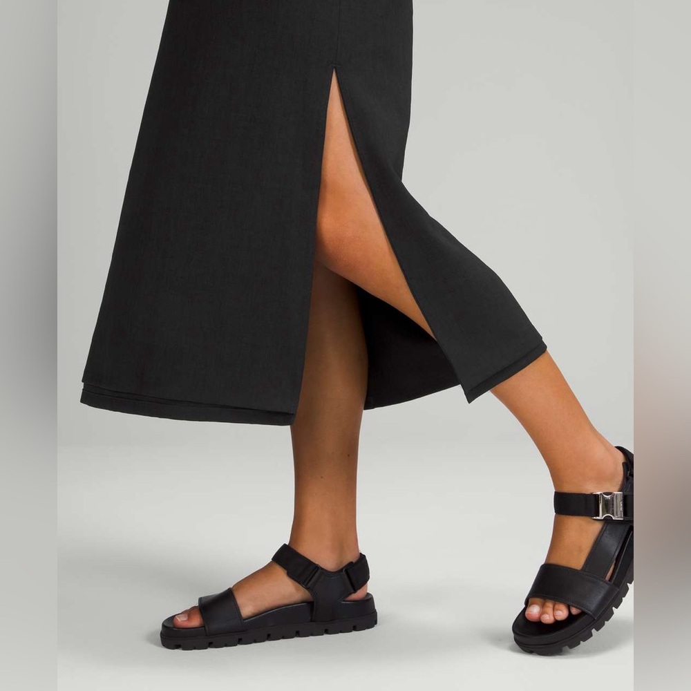 Lululemon V-Neck Midi Dress 6 Black NWT - Picture 3 of 7